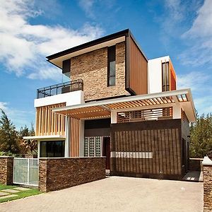Khách sạn và Biệt thự Montgomerie Links